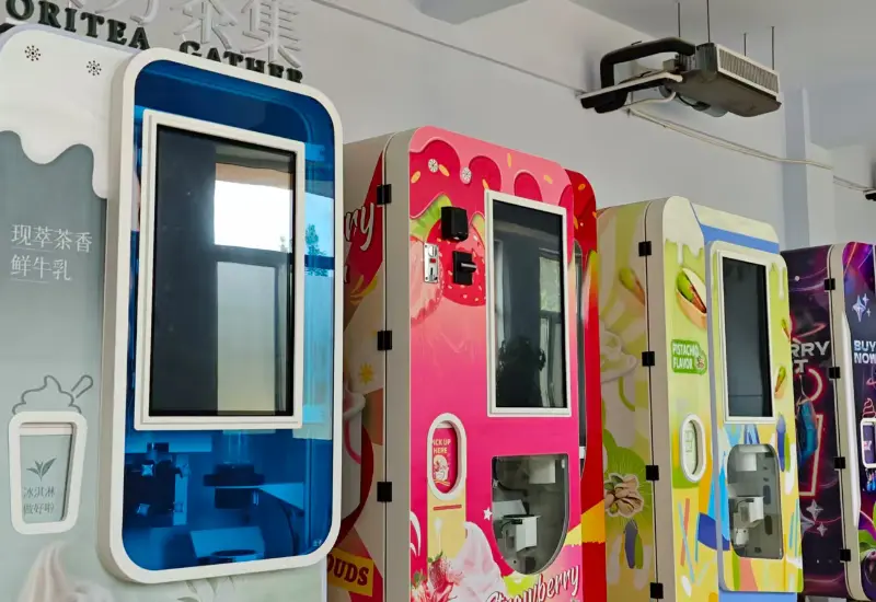 The rich functions and reliable quality of the ice cream vending machine have improved the user experience